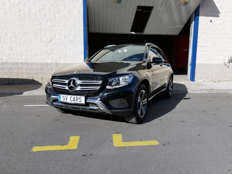 Mercedes-Benz GLC 220d AMG line 4-MATIC